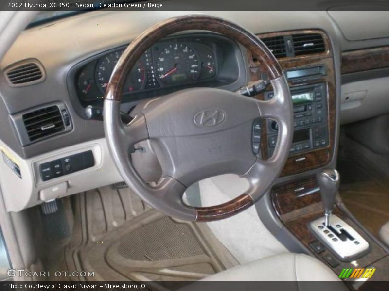 Celadon Green / Beige 2002 Hyundai XG350 L Sedan