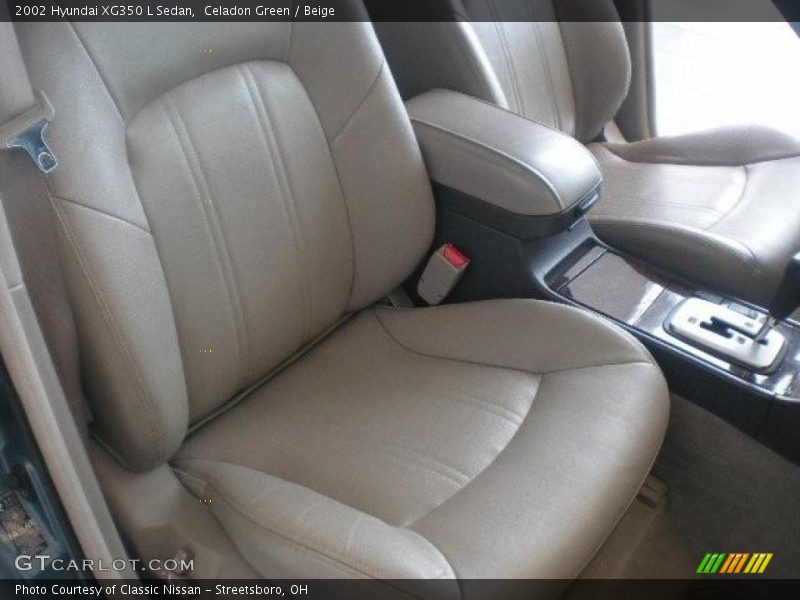 Celadon Green / Beige 2002 Hyundai XG350 L Sedan