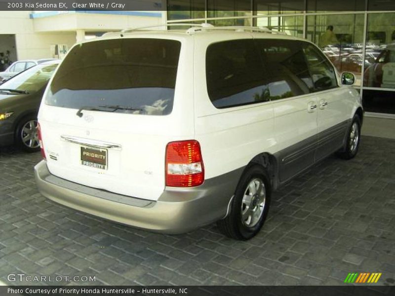 Clear White / Gray 2003 Kia Sedona EX