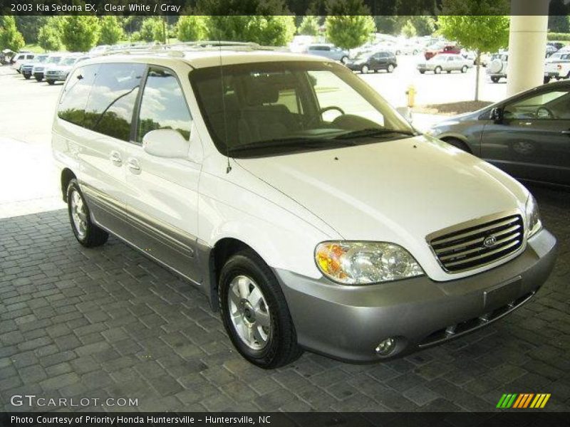 Clear White / Gray 2003 Kia Sedona EX