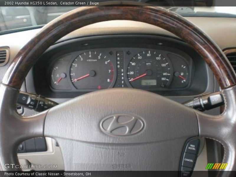 Celadon Green / Beige 2002 Hyundai XG350 L Sedan