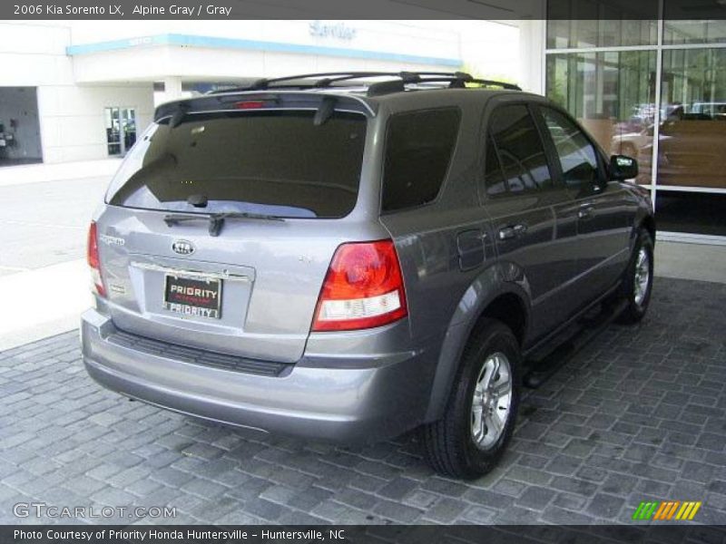 Alpine Gray / Gray 2006 Kia Sorento LX