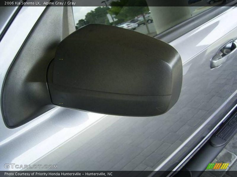 Alpine Gray / Gray 2006 Kia Sorento LX