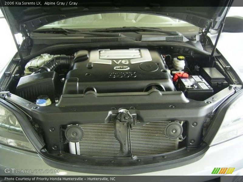 Alpine Gray / Gray 2006 Kia Sorento LX