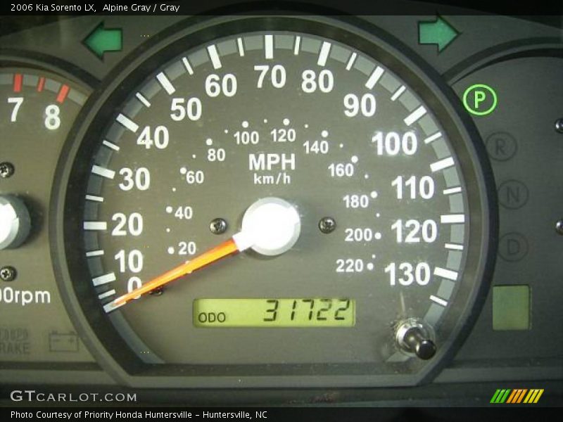 Alpine Gray / Gray 2006 Kia Sorento LX