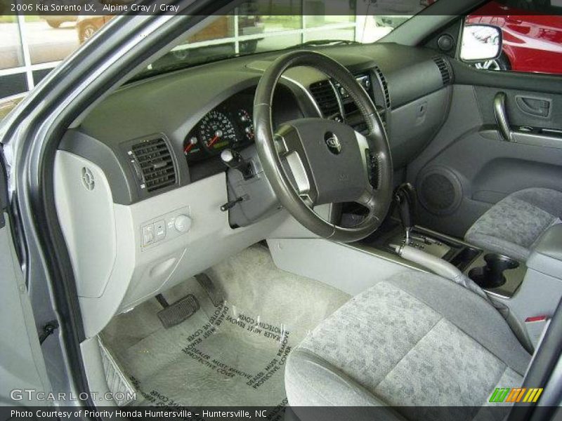 Alpine Gray / Gray 2006 Kia Sorento LX