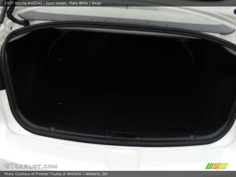 Rally White / Beige 2007 Mazda MAZDA3 i Sport Sedan
