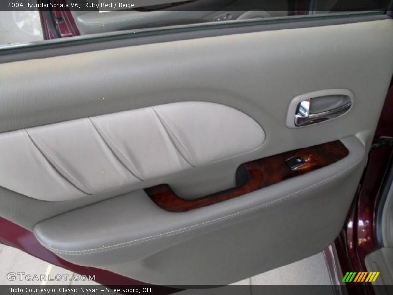 Ruby Red / Beige 2004 Hyundai Sonata V6