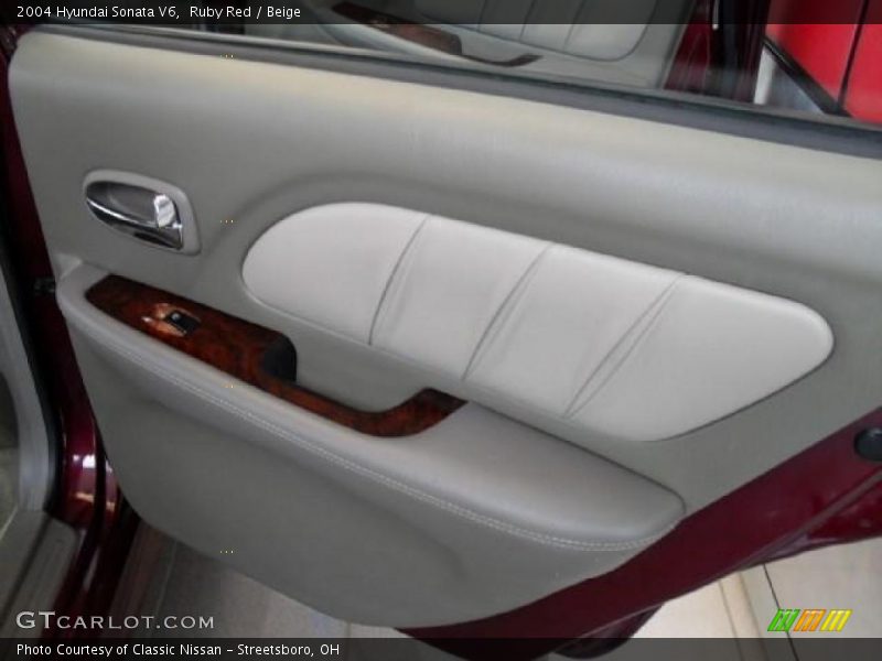 Ruby Red / Beige 2004 Hyundai Sonata V6