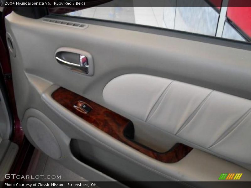 Ruby Red / Beige 2004 Hyundai Sonata V6
