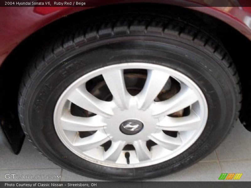Ruby Red / Beige 2004 Hyundai Sonata V6