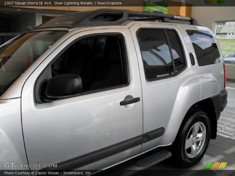Silver Lightning Metallic / Steel/Graphite 2007 Nissan Xterra SE 4x4