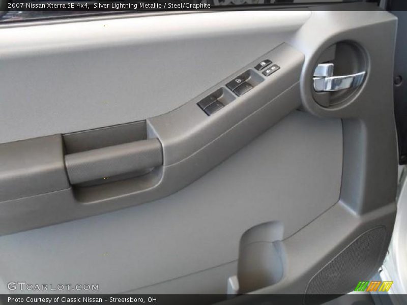 Silver Lightning Metallic / Steel/Graphite 2007 Nissan Xterra SE 4x4