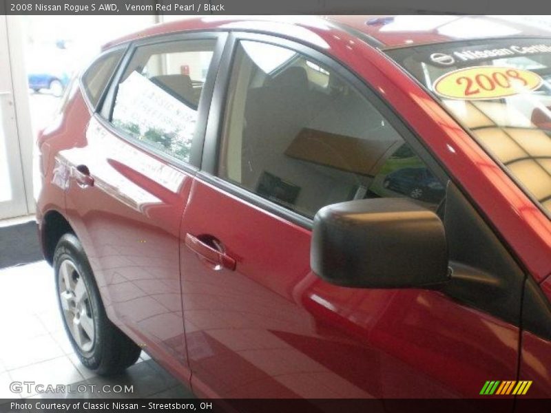 Venom Red Pearl / Black 2008 Nissan Rogue S AWD