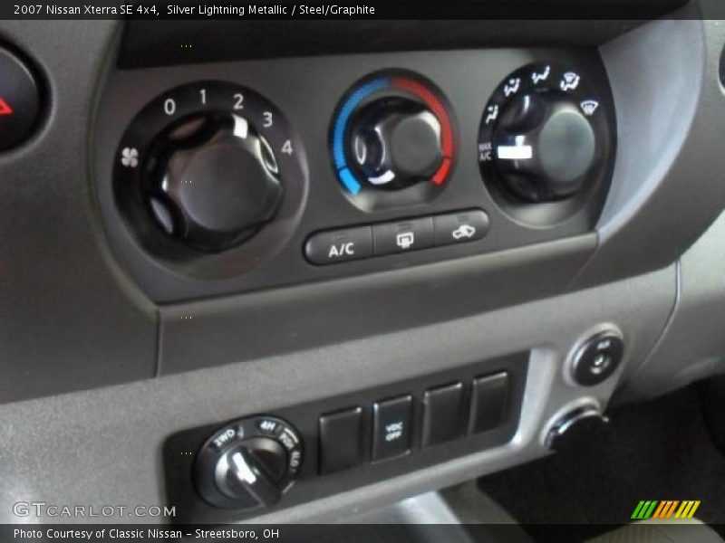 Silver Lightning Metallic / Steel/Graphite 2007 Nissan Xterra SE 4x4