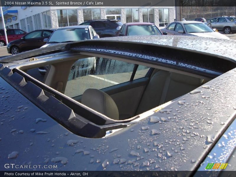 Spirited Bronze / Cafe Latte 2004 Nissan Maxima 3.5 SL