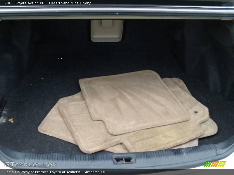 Desert Sand Mica / Ivory 2003 Toyota Avalon XLS