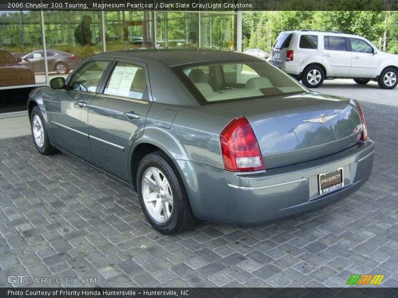 Magnesium Pearlcoat / Dark Slate Gray/Light Graystone 2006 Chrysler 300 Touring