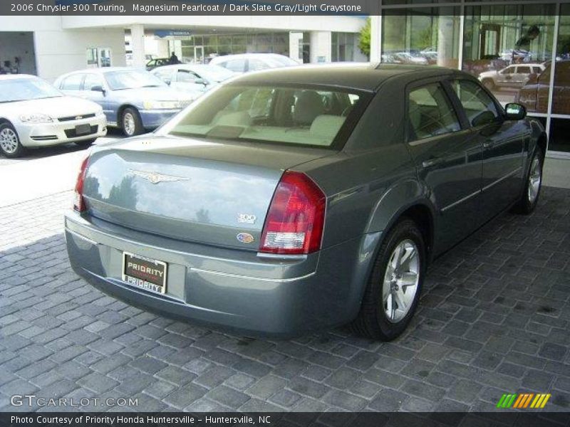 Magnesium Pearlcoat / Dark Slate Gray/Light Graystone 2006 Chrysler 300 Touring