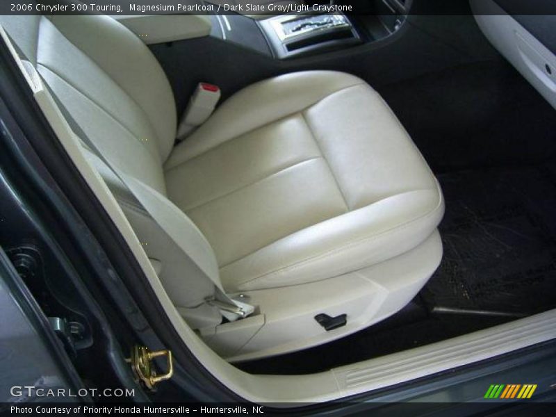 Magnesium Pearlcoat / Dark Slate Gray/Light Graystone 2006 Chrysler 300 Touring
