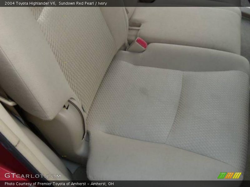 Sundown Red Pearl / Ivory 2004 Toyota Highlander V6