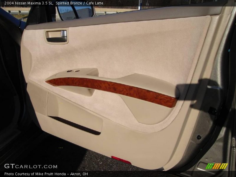 Spirited Bronze / Cafe Latte 2004 Nissan Maxima 3.5 SL