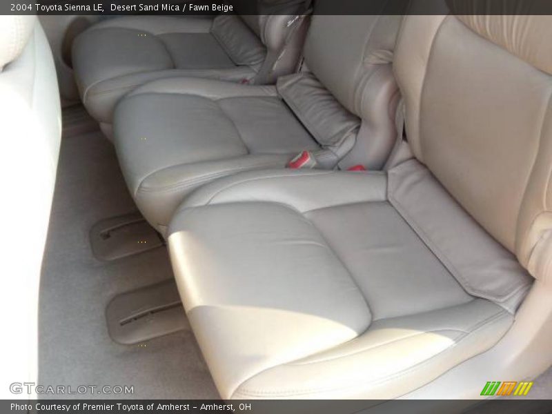 Desert Sand Mica / Fawn Beige 2004 Toyota Sienna LE