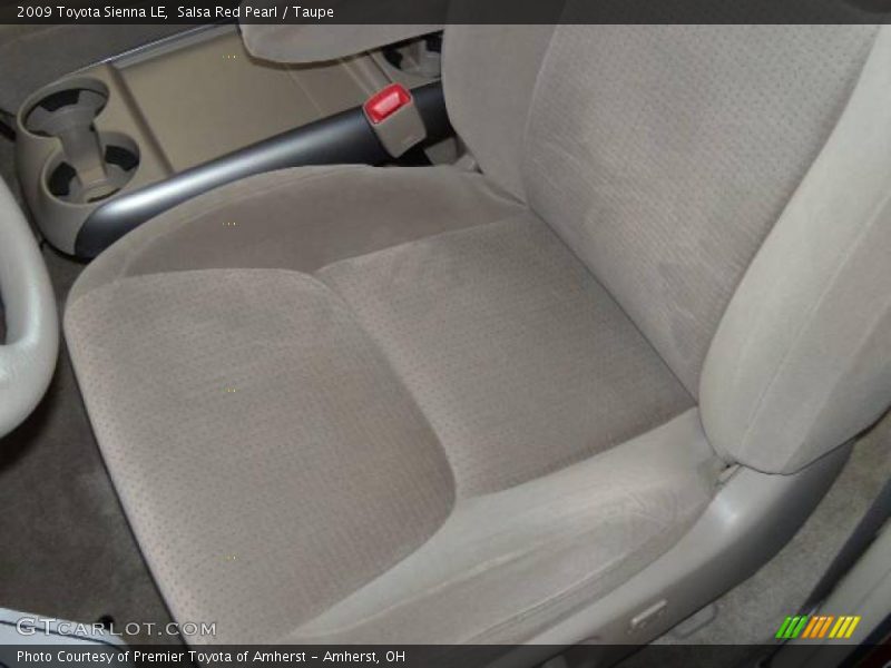 Salsa Red Pearl / Taupe 2009 Toyota Sienna LE