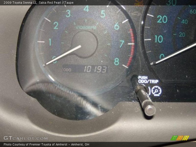 Salsa Red Pearl / Taupe 2009 Toyota Sienna LE