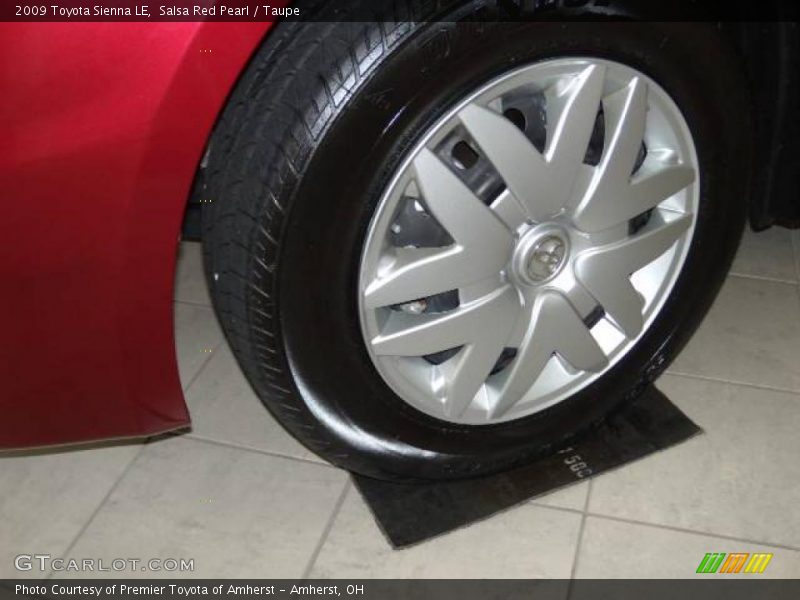 Salsa Red Pearl / Taupe 2009 Toyota Sienna LE