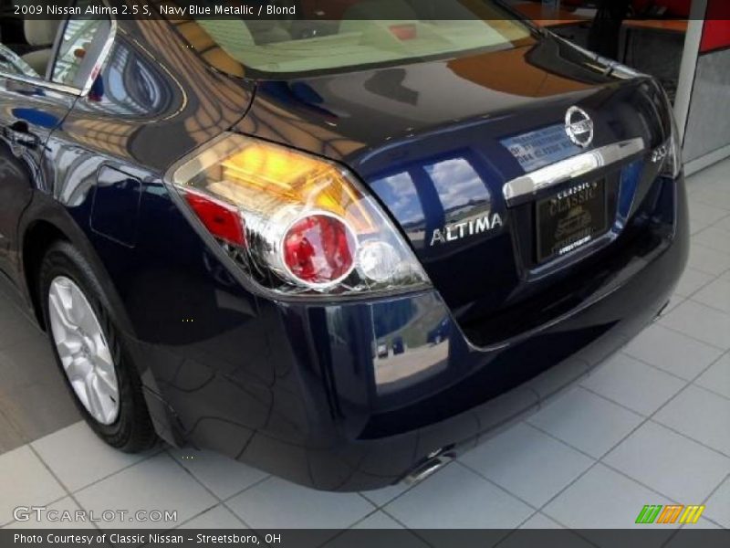 Navy Blue Metallic / Blond 2009 Nissan Altima 2.5 S