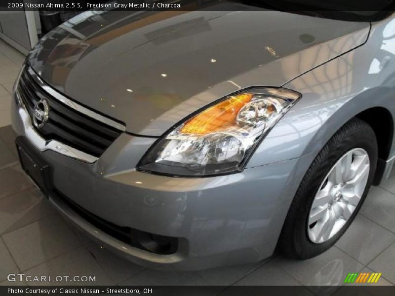 Precision Gray Metallic / Charcoal 2009 Nissan Altima 2.5 S