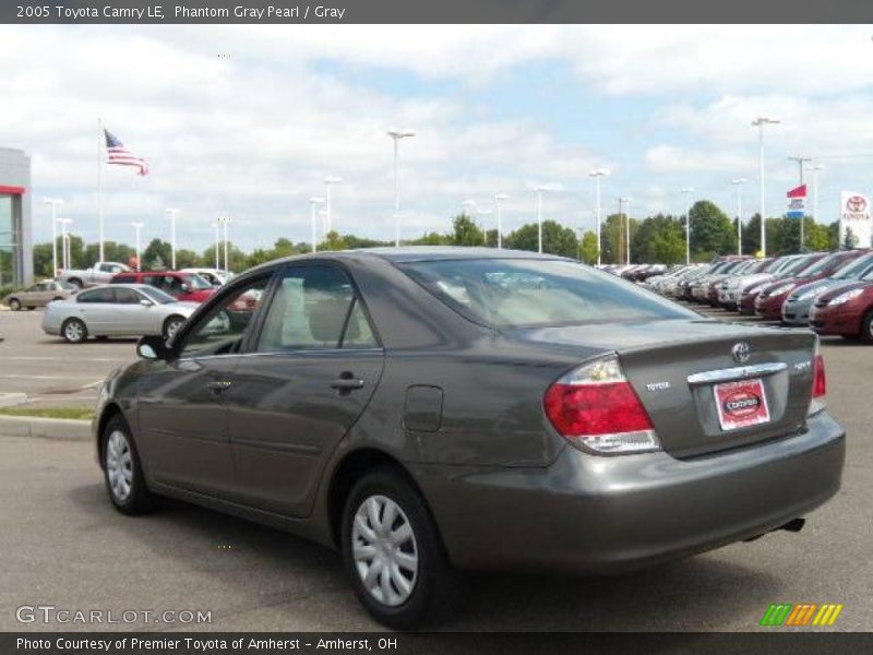 Phantom Gray Pearl / Gray 2005 Toyota Camry LE