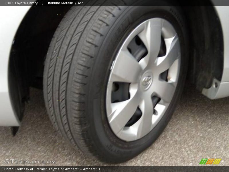 Titanium Metallic / Ash 2007 Toyota Camry LE
