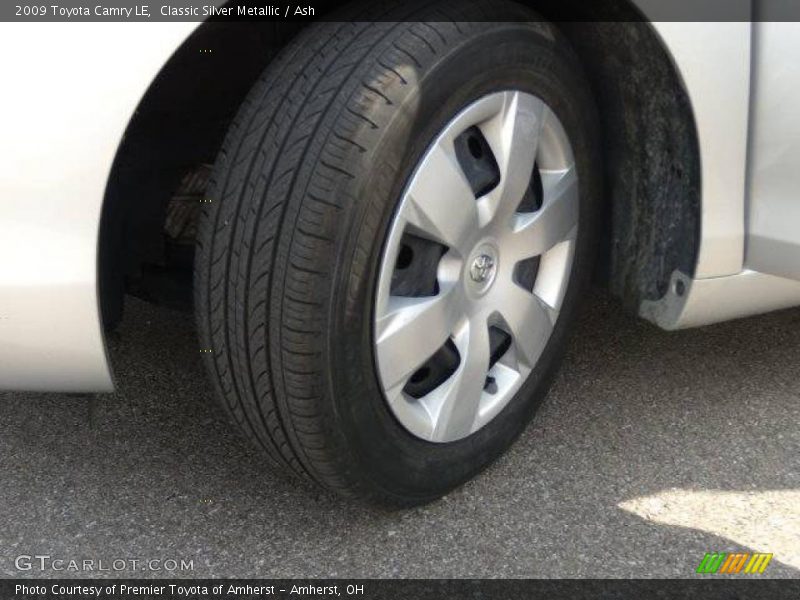 Classic Silver Metallic / Ash 2009 Toyota Camry LE