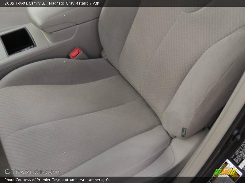 Magnetic Gray Metallic / Ash 2009 Toyota Camry LE