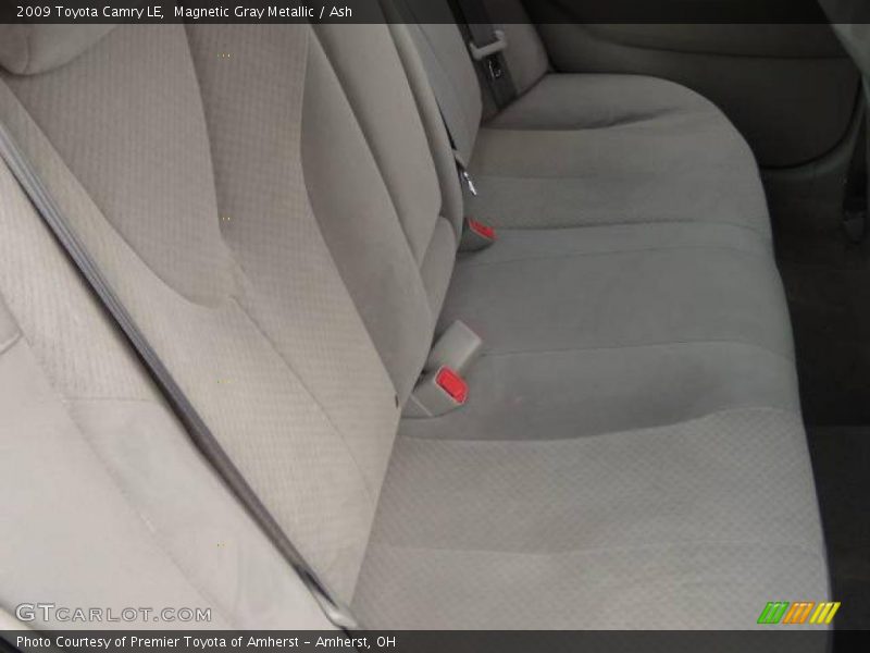 Magnetic Gray Metallic / Ash 2009 Toyota Camry LE