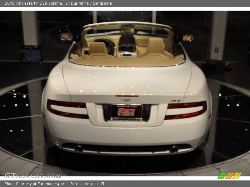 Stratus White / Sandstorm 2008 Aston Martin DB9 Volante