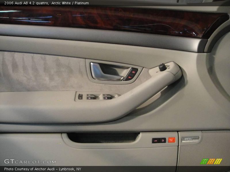 Arctic White / Platinum 2006 Audi A8 4.2 quattro