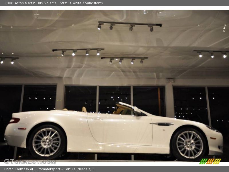 Stratus White / Sandstorm 2008 Aston Martin DB9 Volante