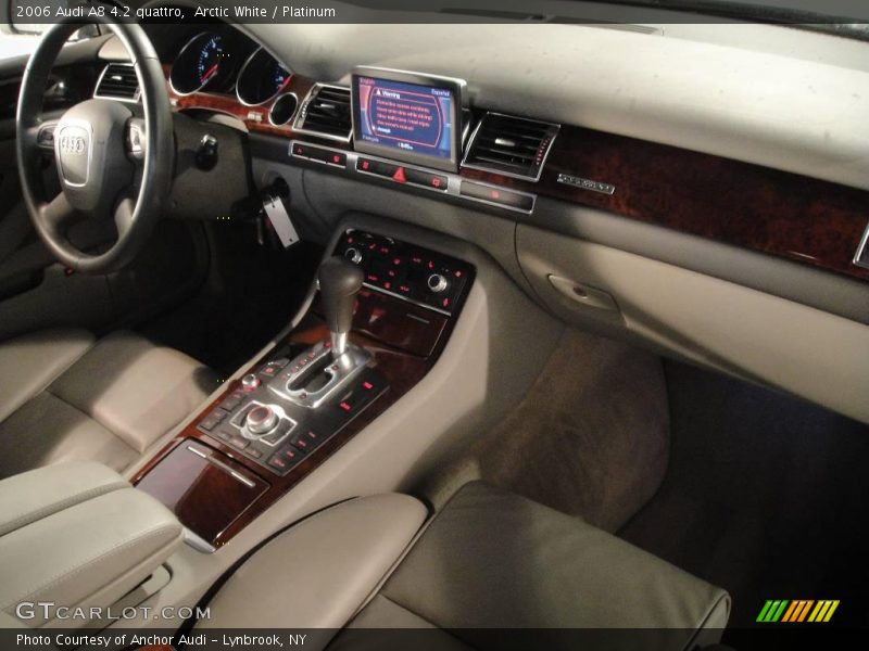 Arctic White / Platinum 2006 Audi A8 4.2 quattro