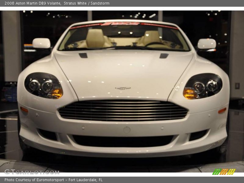 Stratus White / Sandstorm 2008 Aston Martin DB9 Volante