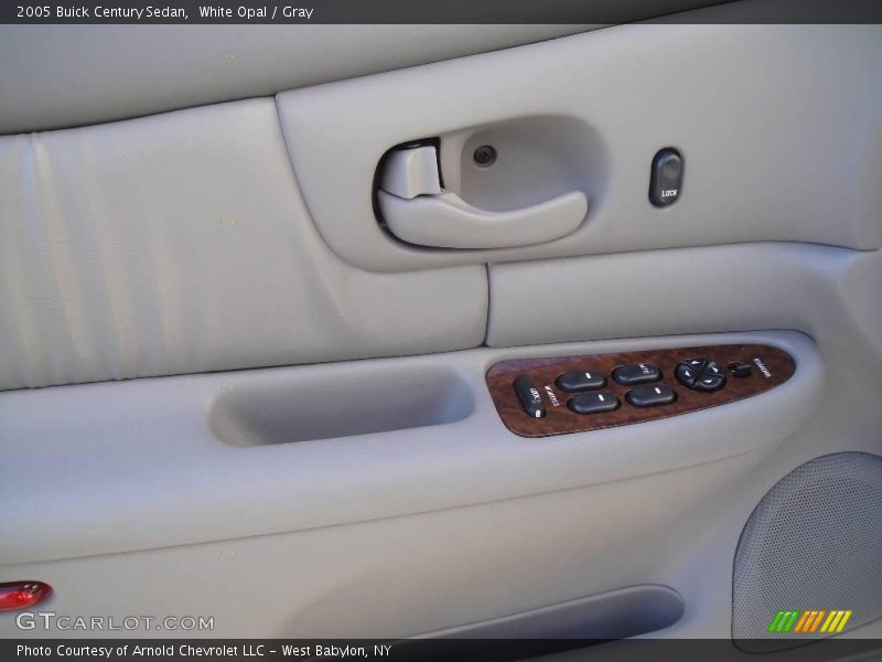 White Opal / Gray 2005 Buick Century Sedan