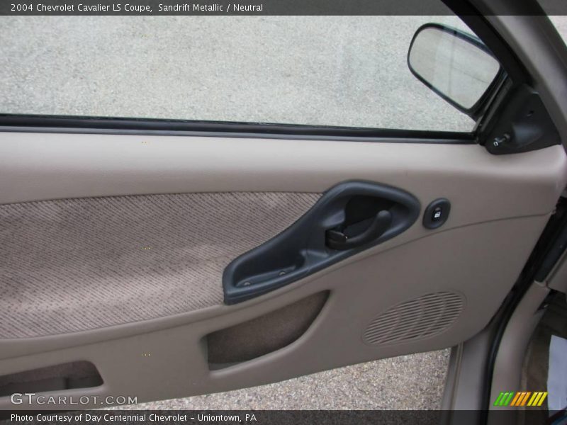 Sandrift Metallic / Neutral 2004 Chevrolet Cavalier LS Coupe