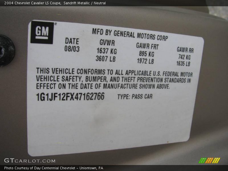 Sandrift Metallic / Neutral 2004 Chevrolet Cavalier LS Coupe