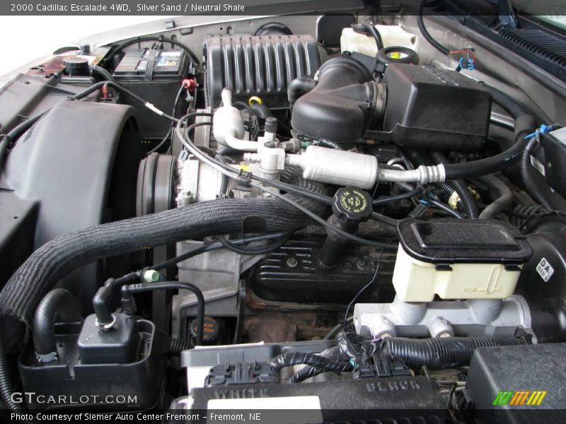 Silver Sand / Neutral Shale 2000 Cadillac Escalade 4WD