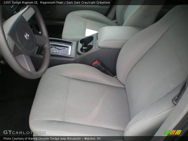 Magnesium Pearl / Dark Slate Gray/Light Graystone 2005 Dodge Magnum SE
