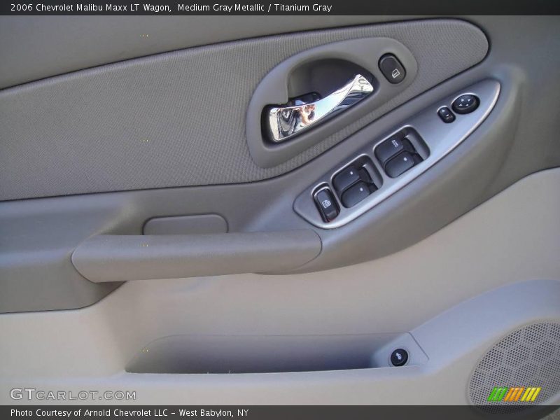 Medium Gray Metallic / Titanium Gray 2006 Chevrolet Malibu Maxx LT Wagon