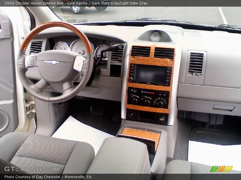 Cool Vanilla / Dark Slate Gray/Light Slate Gray 2009 Chrysler Aspen Limited 4x4
