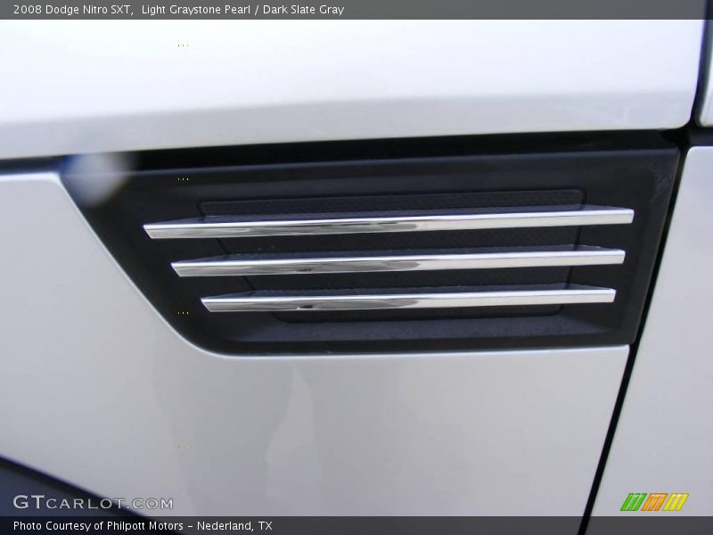 Light Graystone Pearl / Dark Slate Gray 2008 Dodge Nitro SXT